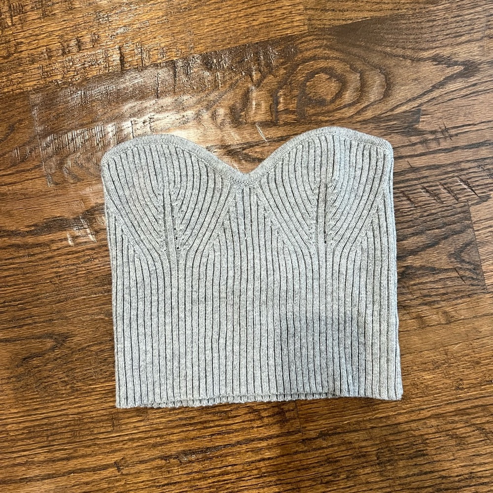 Gray Ribbed Knit Strapless Top - Picture 2 of 4